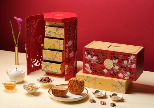 Xu Hướng Phối Màu Bao Bì Hộp Trung Thu Khách Sạn 5 Sao